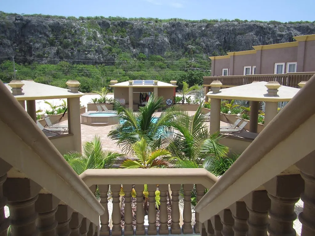**  Kings Point Aparthotel The Moorings Cayman Islands
